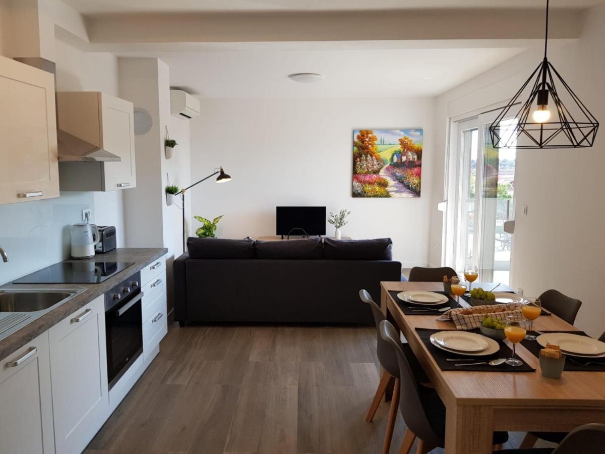 Vila Maslina - Apartman 3 Zadar Eksteriør billede